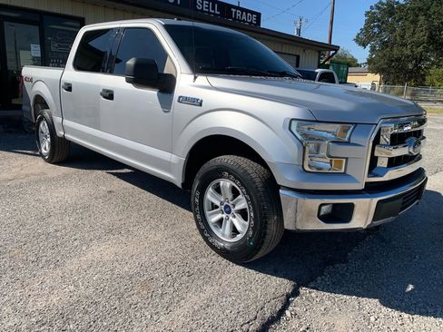 Used 2016 Ford F150 XLT image 3
