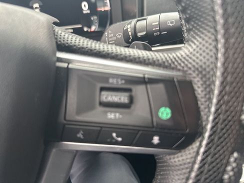 Used 2023 Mitsubishi Outlander SE Black Edition AWD/4WD image 16