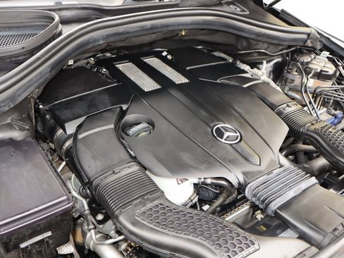 Used 2019 Mercedes-Benz GLS 450 4MATIC image 24