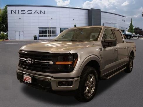 Used 2025 Ford F150 XLT w/ Equipment Group 301A Standard AWD/4WD image 6