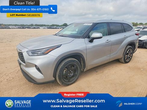 Used 2021 Toyota Highlander XLE FWD image 1