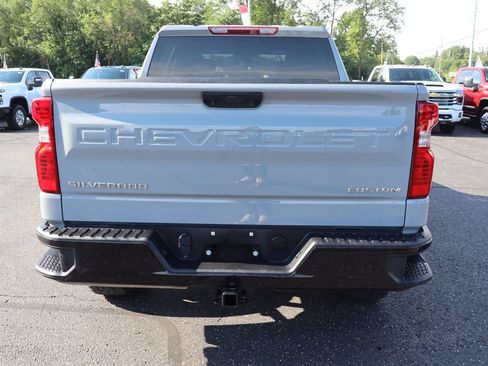 Used 2024 Chevrolet Silverado 1500 Custom Trail Boss AWD/4WD image 27