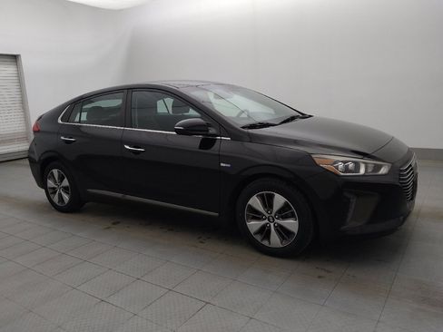 Used 2019 Hyundai Ioniq Limited image 11