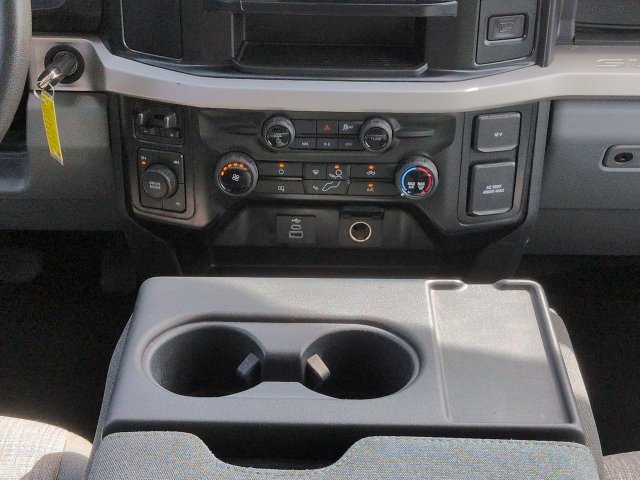Certified 2026 Ford F250 XLT AWD/4WD image 19