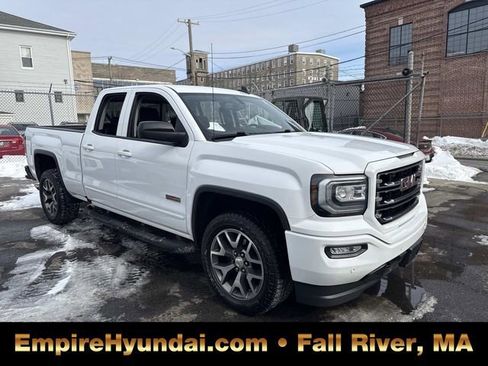 Used 2018 GMC Sierra 1500 SLT image 2