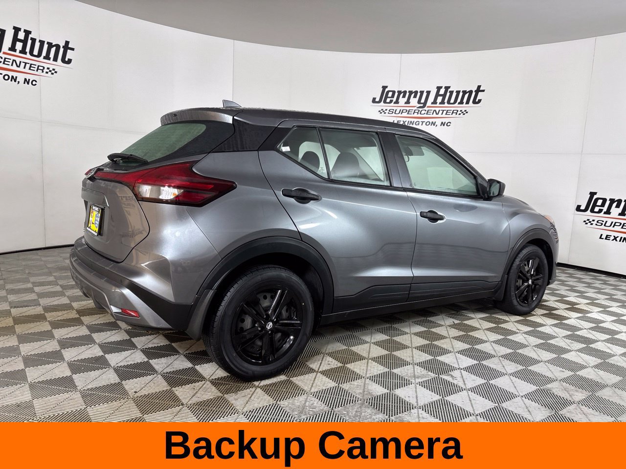 Used 2021 Nissan Kicks S FWD image 5