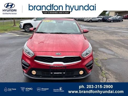 Used 2019 Kia Forte LXS FWD image 2