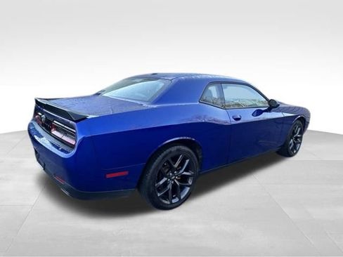 Used 2021 Dodge Challenger SXT w/ Blacktop Package image 8