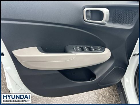 New 2026 Hyundai Venue SEL FWD image 15