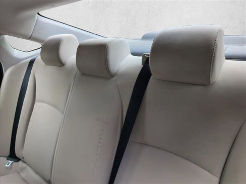 Used 2017 Honda Civic LX image 18