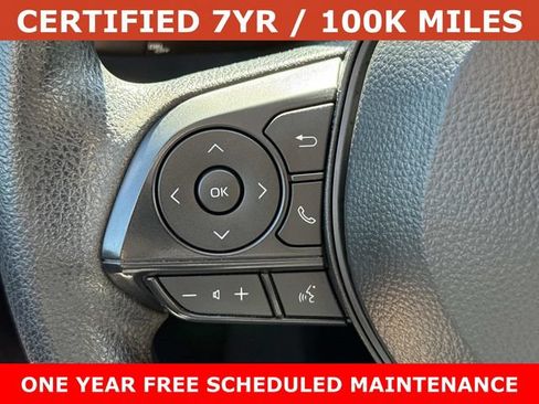 Used 2025 Toyota Corolla LE FWD image 24