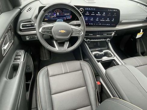 New 2026 Chevrolet Traverse High Country image 10