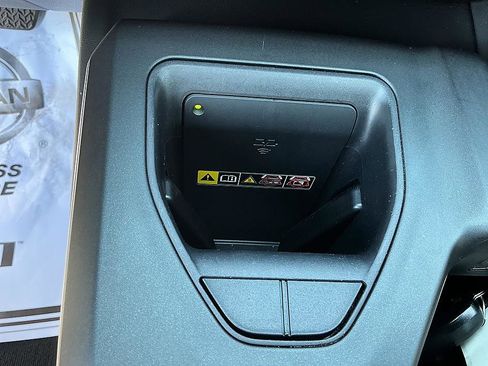 Used 2023 Toyota Crown AWD/4WD image 20