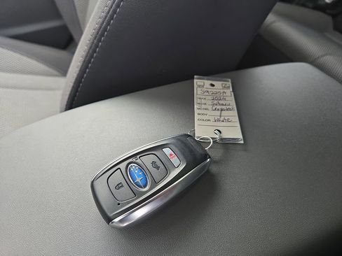 Used 2024 Subaru Crosstrek 2.0i Premium image 28