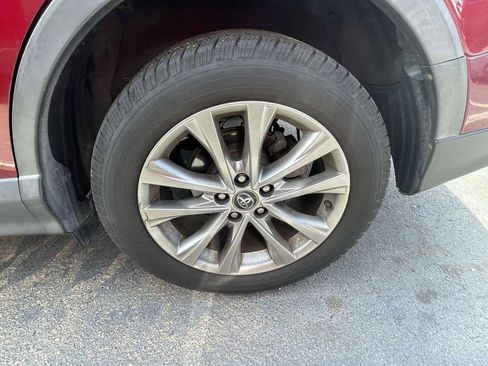 Used 2018 Toyota RAV4 Limited image 28