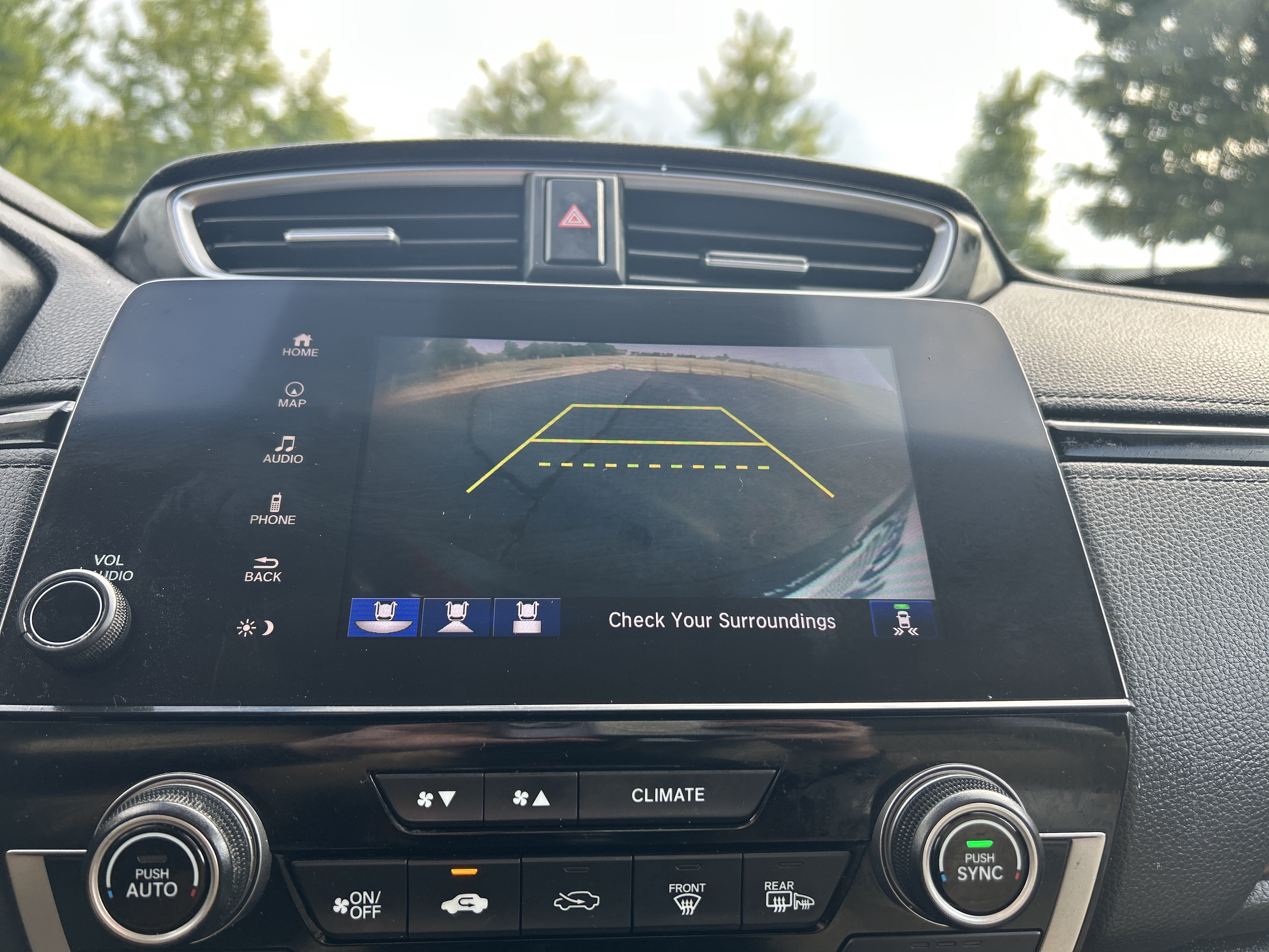 Used 2018 Honda CR-V Touring image 15