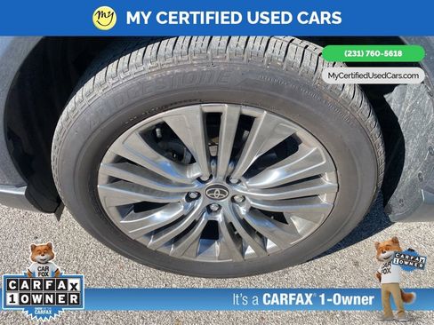 Used 2023 Toyota Venza Limited AWD/4WD image 40