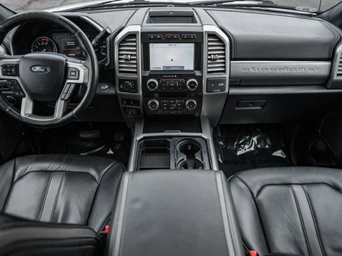 Used 2021 Ford F250 Platinum w/ Tremor Off-Road Package image 22