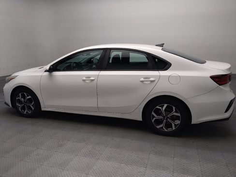 Used 2019 Kia Forte LXS FWD image 3
