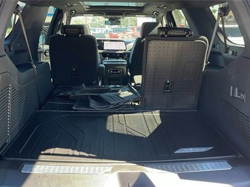 New 2026 Chevrolet Suburban Premier w/ Sun And Tow Package image 35