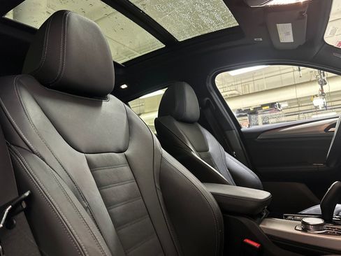 Used 2020 BMW X4 xDrive30i image 31