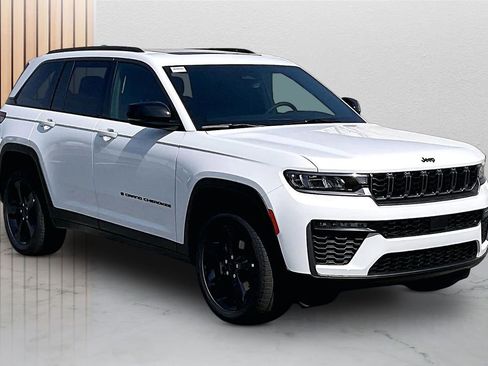 New 2026 Jeep Grand Cherokee Limited w/ Limited Altitude Package RWD image 2