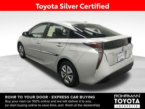 Certified 2017 Toyota Prius Three image 5