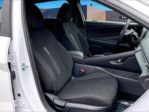 New 2026 Hyundai Elantra SEL Sport Premium image 8