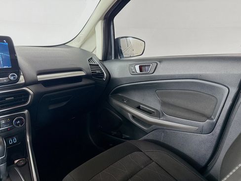 Used 2018 Ford EcoSport SE w/ SE Convenience Package image 29