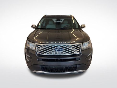 Certified 2017 Ford Explorer Platinum AWD/4WD image 5