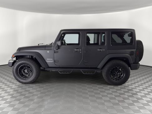 Used 2017 Jeep Wrangler Unlimited Sport w/ Quick Order Package 24S AWD/4WD image 2