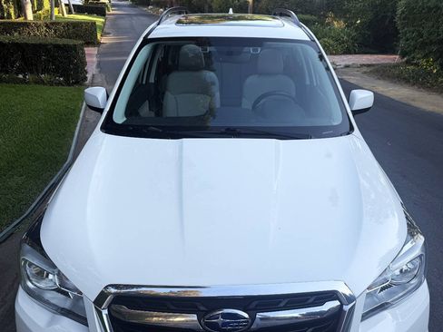 Used 2017 Subaru Forester 2.5i Premium AWD/4WD image 10