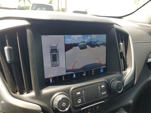 Certified 2022 GMC Terrain SLT w/ Tech Package image 28