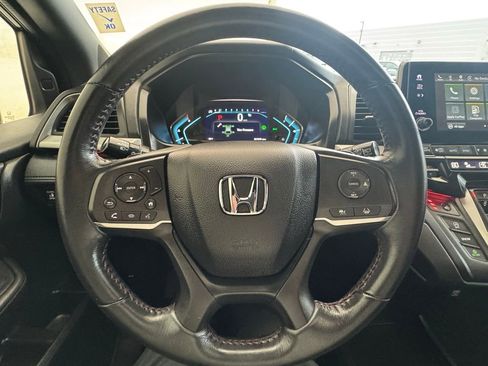 Used 2023 Honda Odyssey Sport image 35