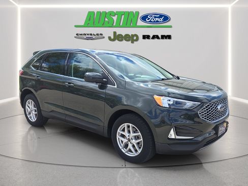 Certified 2024 Ford Edge SEL w/ Convenience Package AWD/4WD image 7