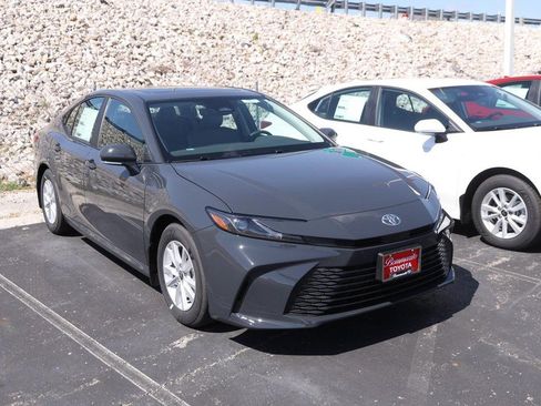 New 2026 Toyota Camry LE w/ Convenience Package FWD image 4