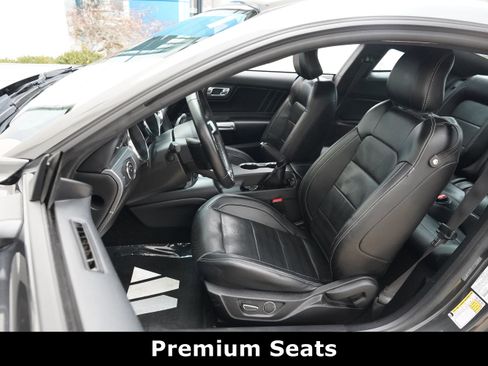 Used 2017 Ford Mustang GT Premium w/ GT Performance Package image 25