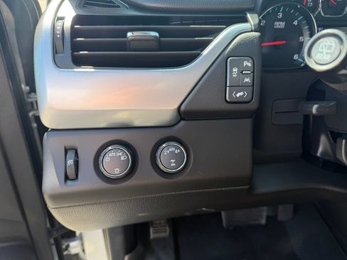Used 2017 Chevrolet Tahoe LT AWD/4WD image 20
