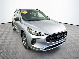 Used 2024 Ford Escape ST-Line w/ Tech Pack #1 AWD/4WD video 3