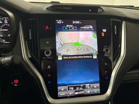 Certified 2025 Subaru Outback Limited w/ Popular Package #2 image 31