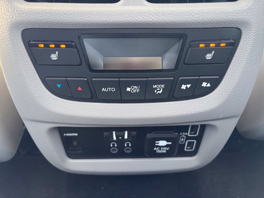 Certified 2019 Honda Pilot Touring image 22