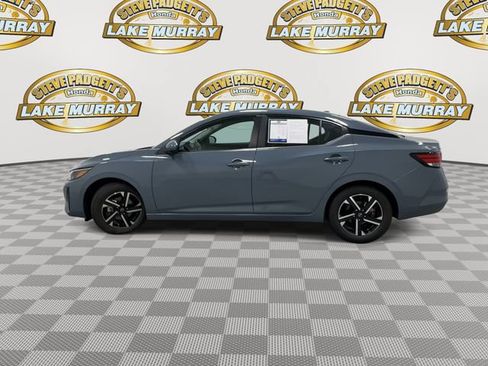Used 2024 Nissan Altima 2.5 SR FWD image 8