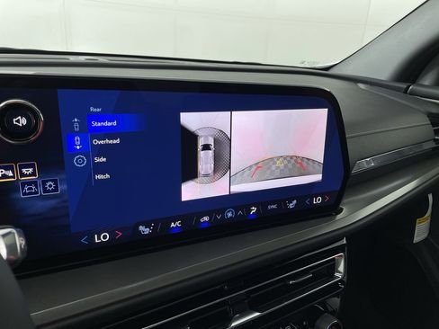 New 2026 Chevrolet Traverse LT w/ Sun and Wheel Package image 74