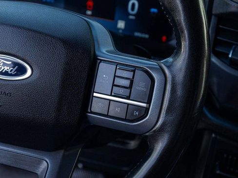 Used 2023 Ford F150 Lightning Lariat image 19