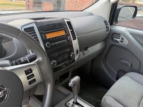 Used 2016 Nissan Frontier S image 22