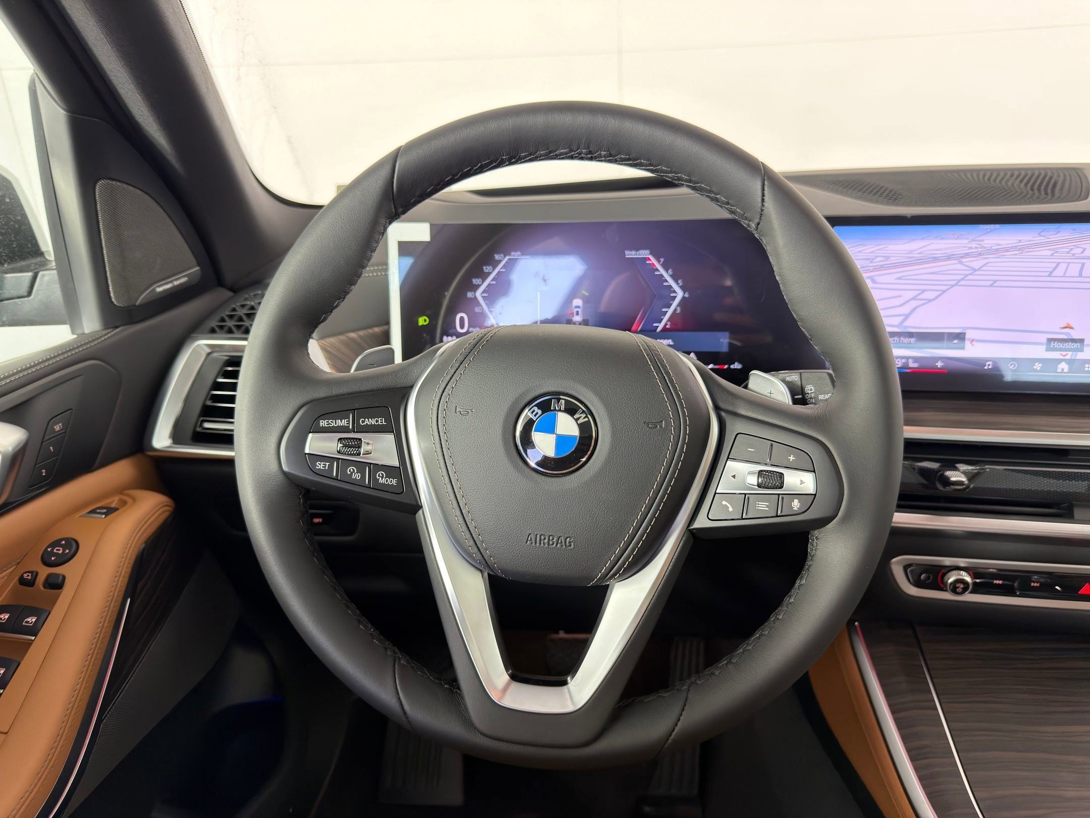 Used 2026 BMW X5 sDrive40i w/ Premium Package RWD image 15