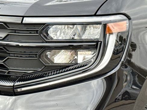 New 2026 Ford Expedition Max Active RWD image 4