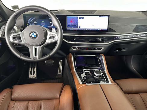 Used 2025 BMW X6 M60i w/ Parking Assistance Package image 5