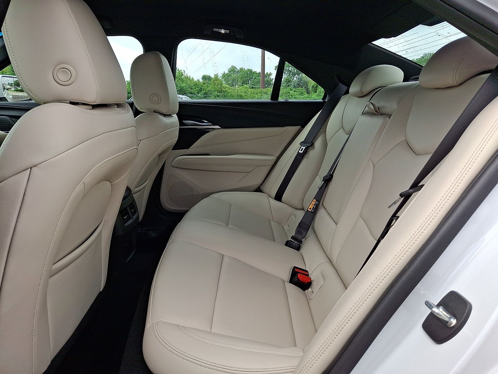 Used 2024 Cadillac CT4 Luxury RWD image 10