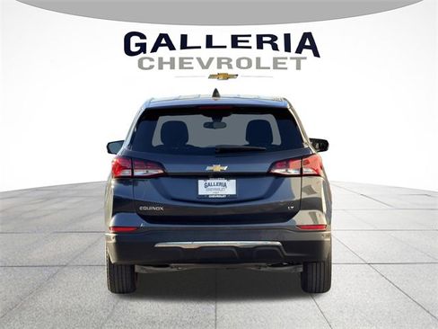 Used 2022 Chevrolet Equinox LT image 6